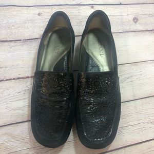 Meucci Black Loafers
